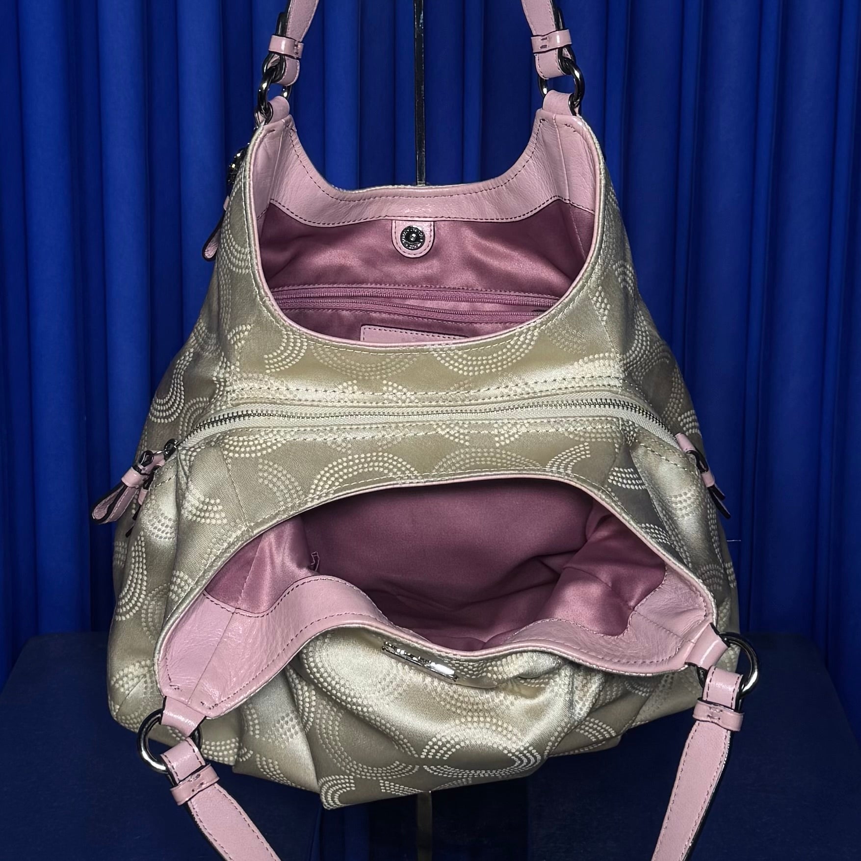 COACH MADISON SATEEN MAGGIE SHOULDER BAG