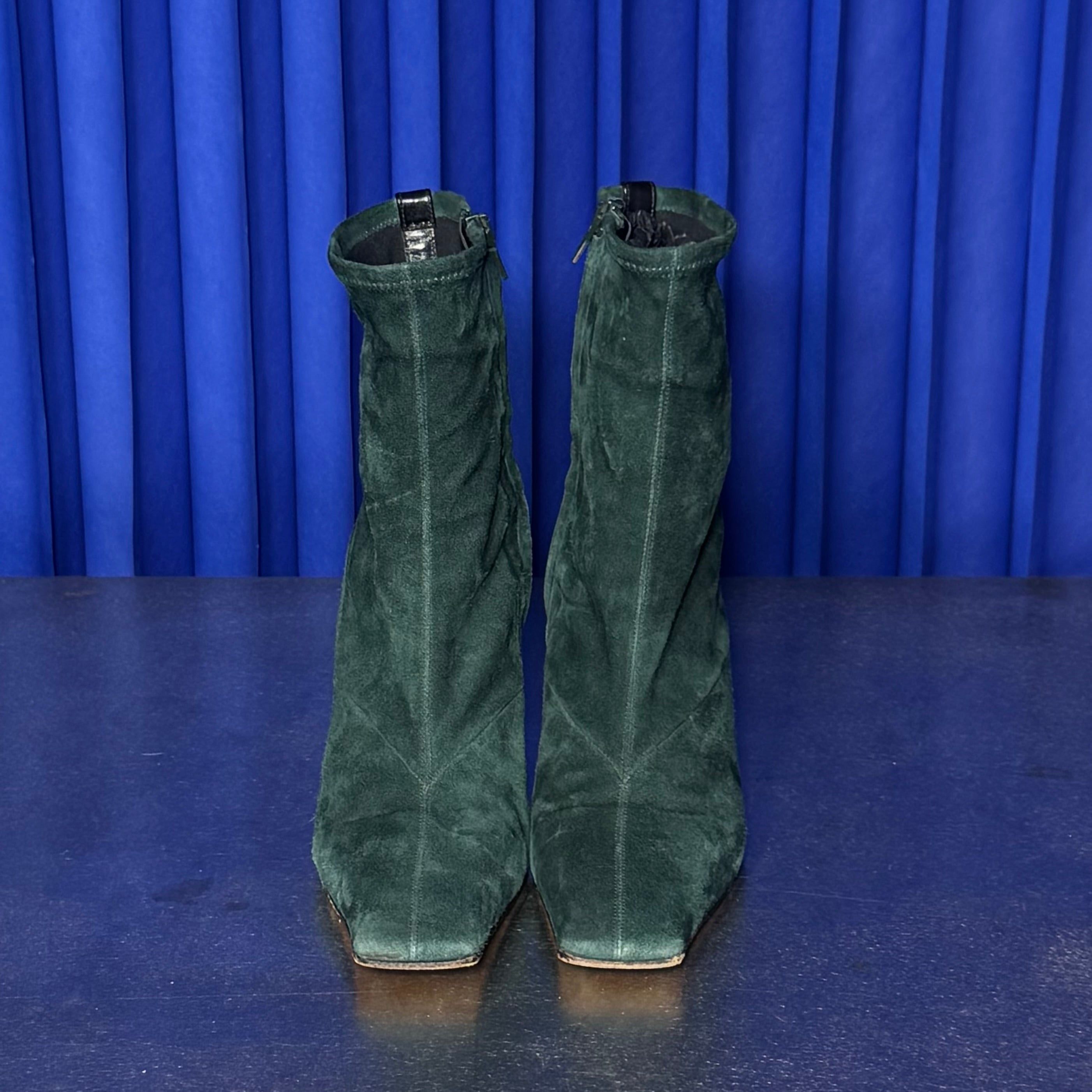 CELINE MADAMe SUEDE BOOTS