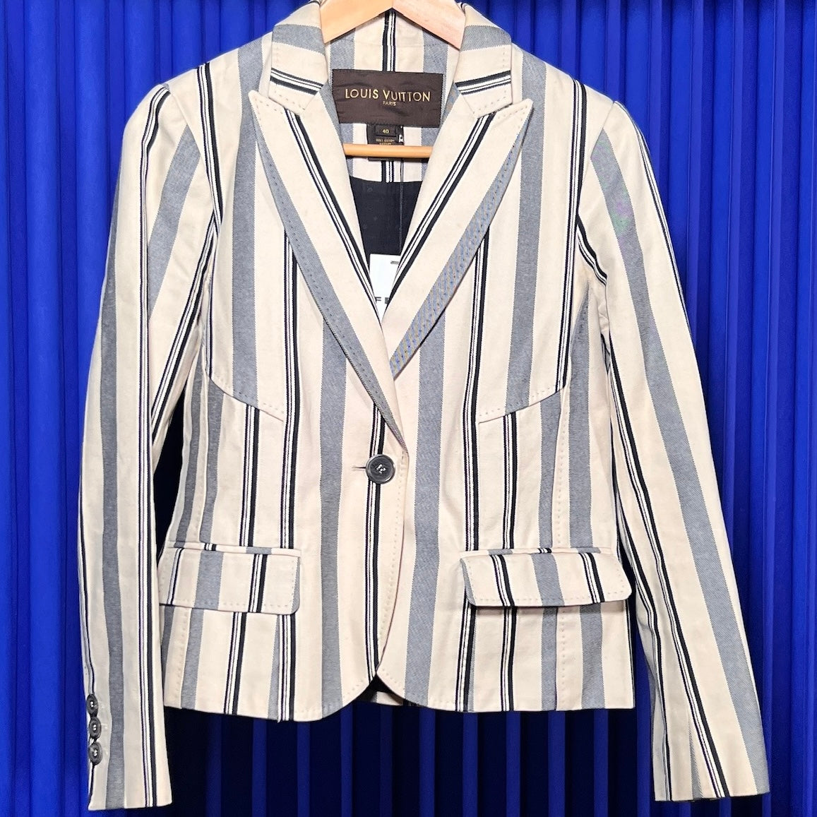 LOUIS VUITTON TAILORED STRIPED BLAZER