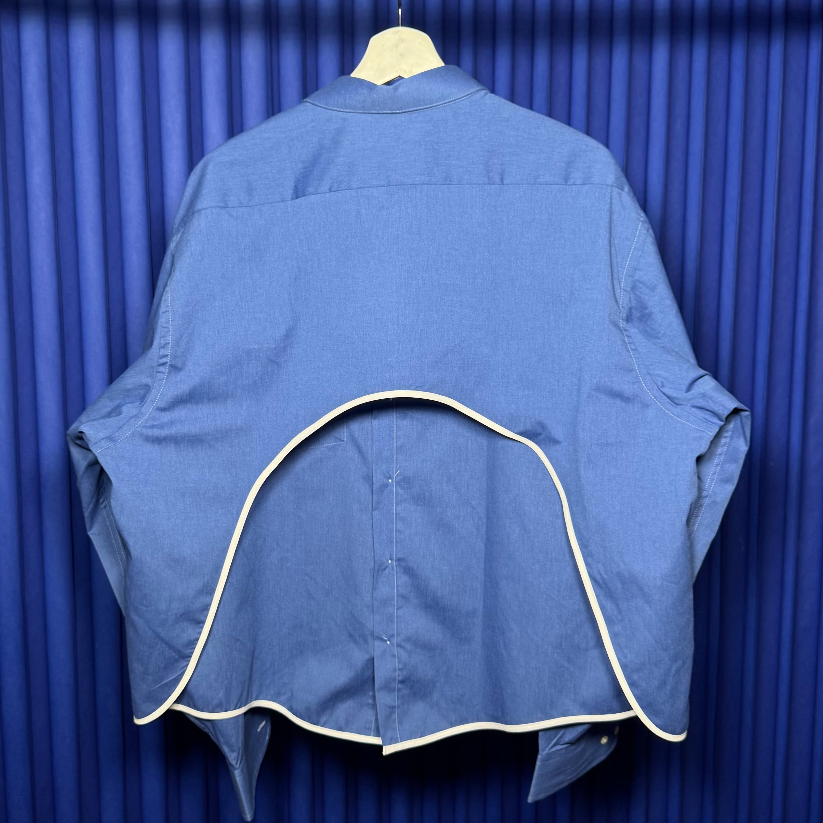 FRIDA REWORKED BUTTON DOWN