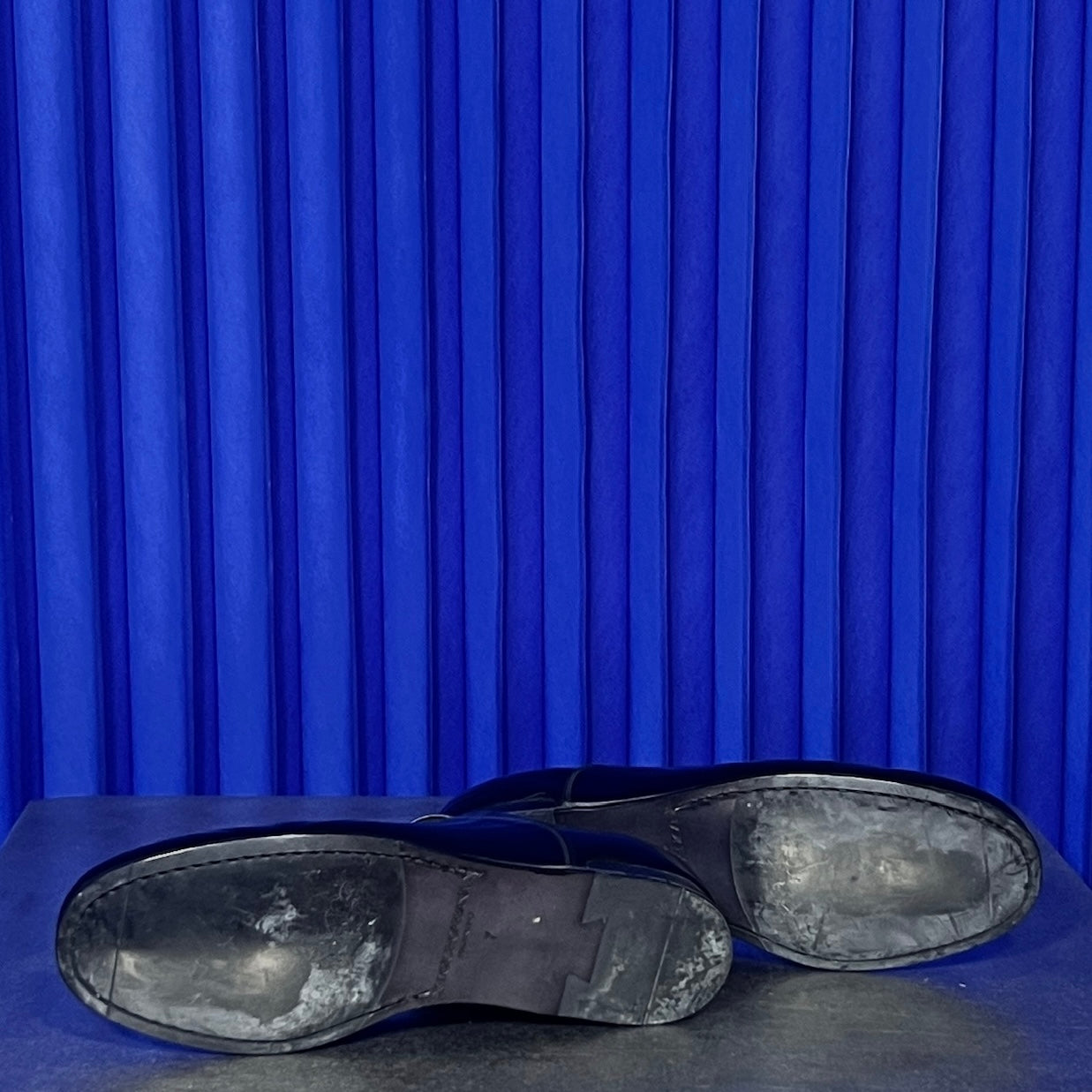 D & G PATENT LEATHER DERBY