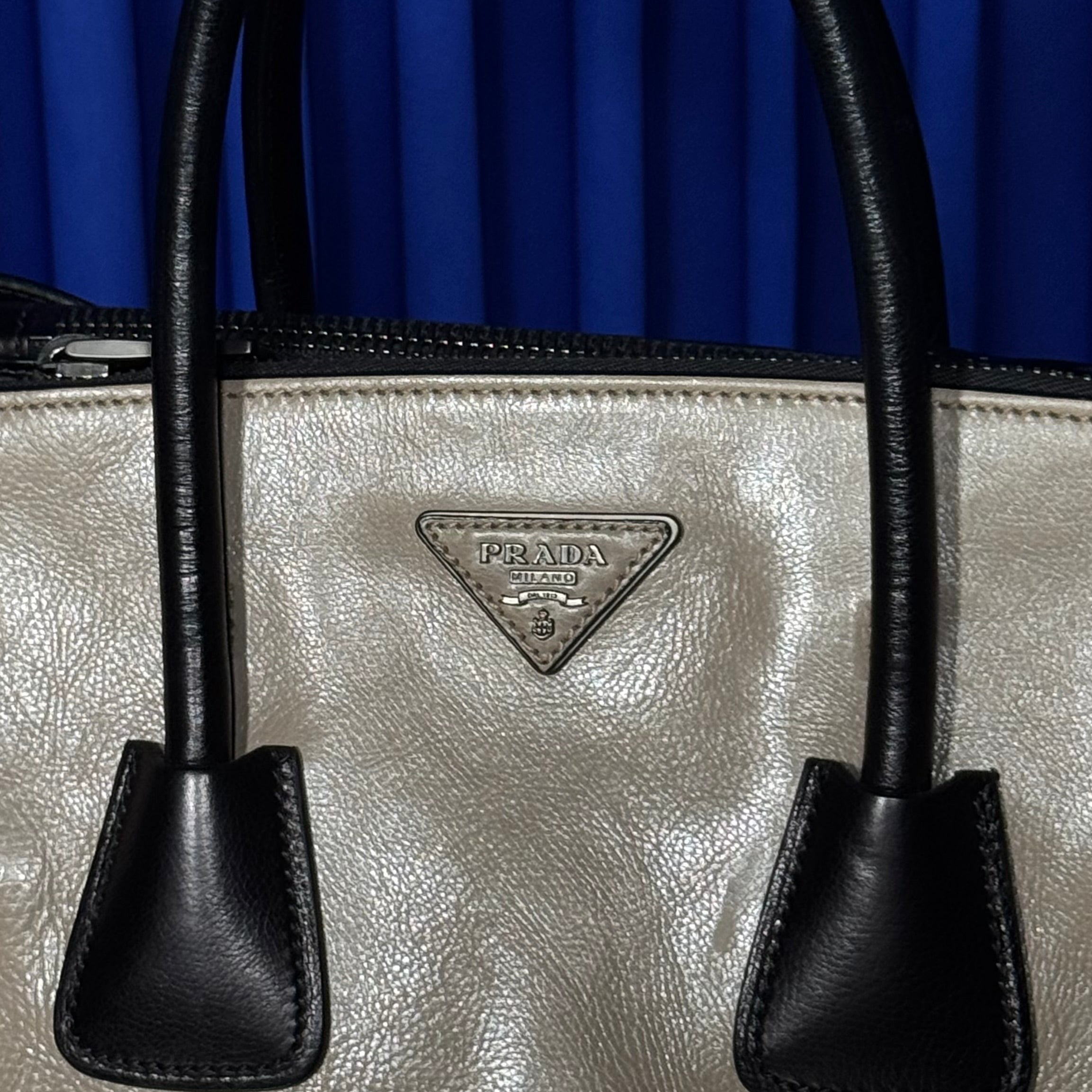 PRADA GLACE CALF TWIN POCKET BAG