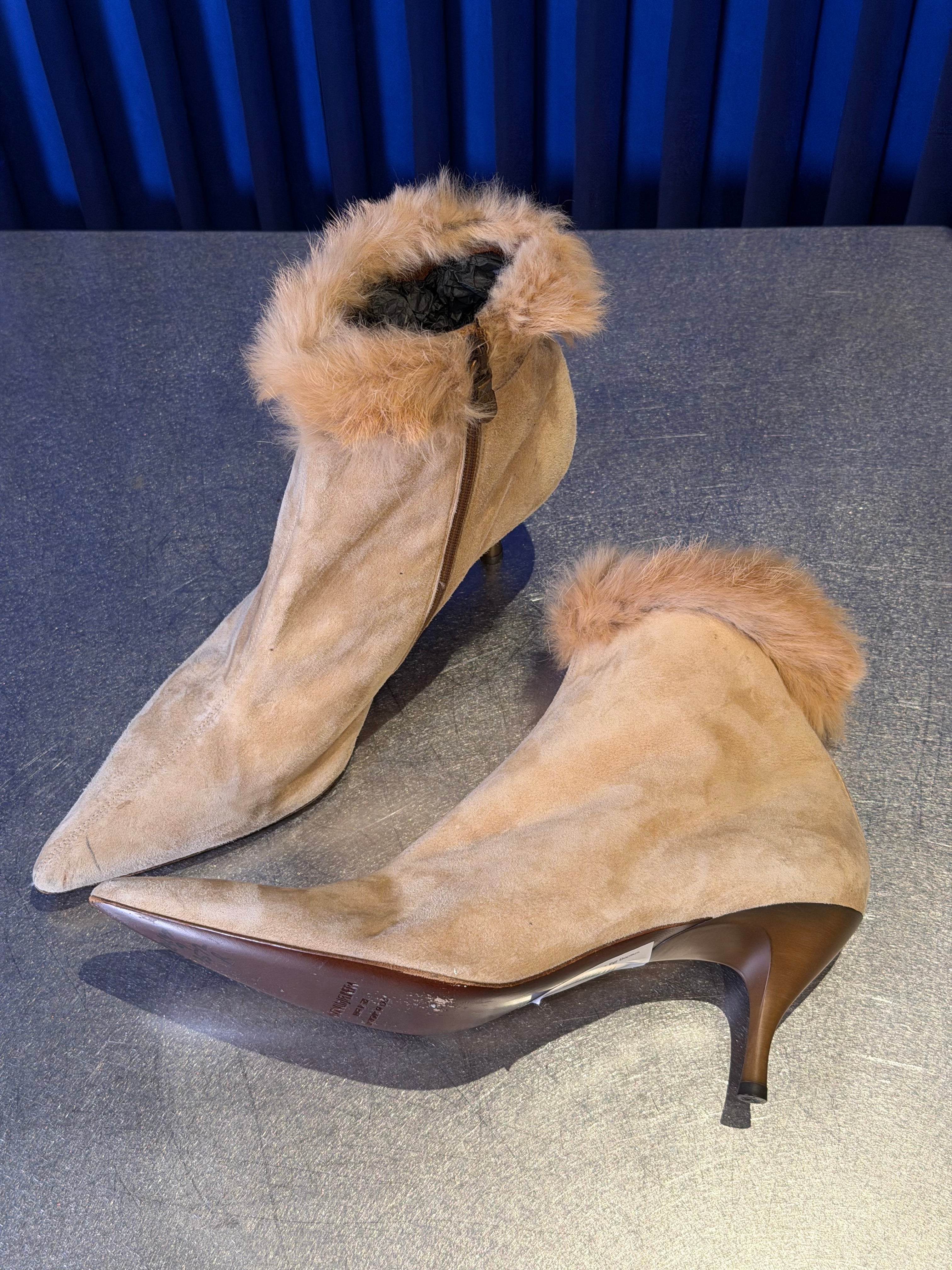 Donald Pliner Tan Suede & Fur Booties