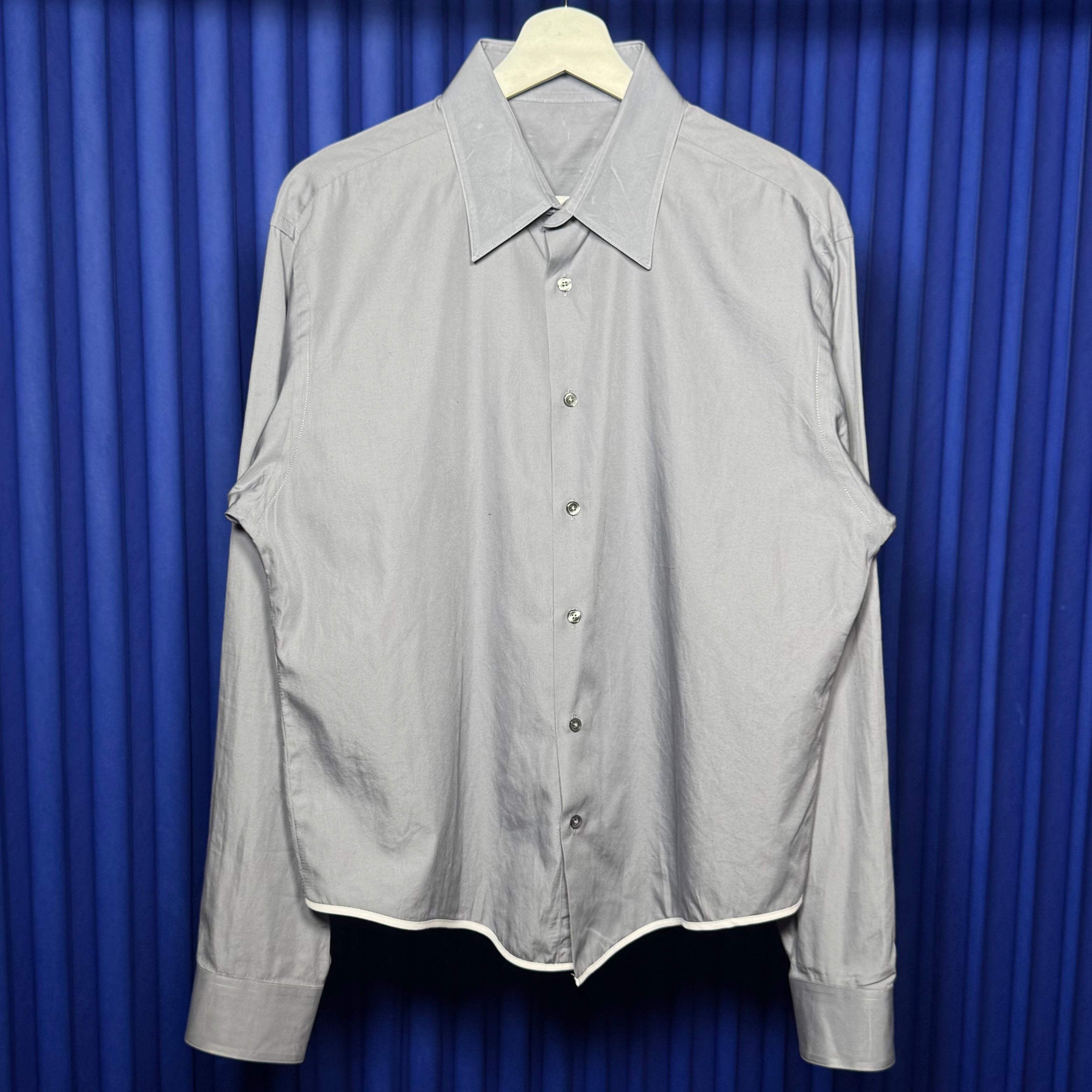 FRIDA REWORKED BUTTON DOWN