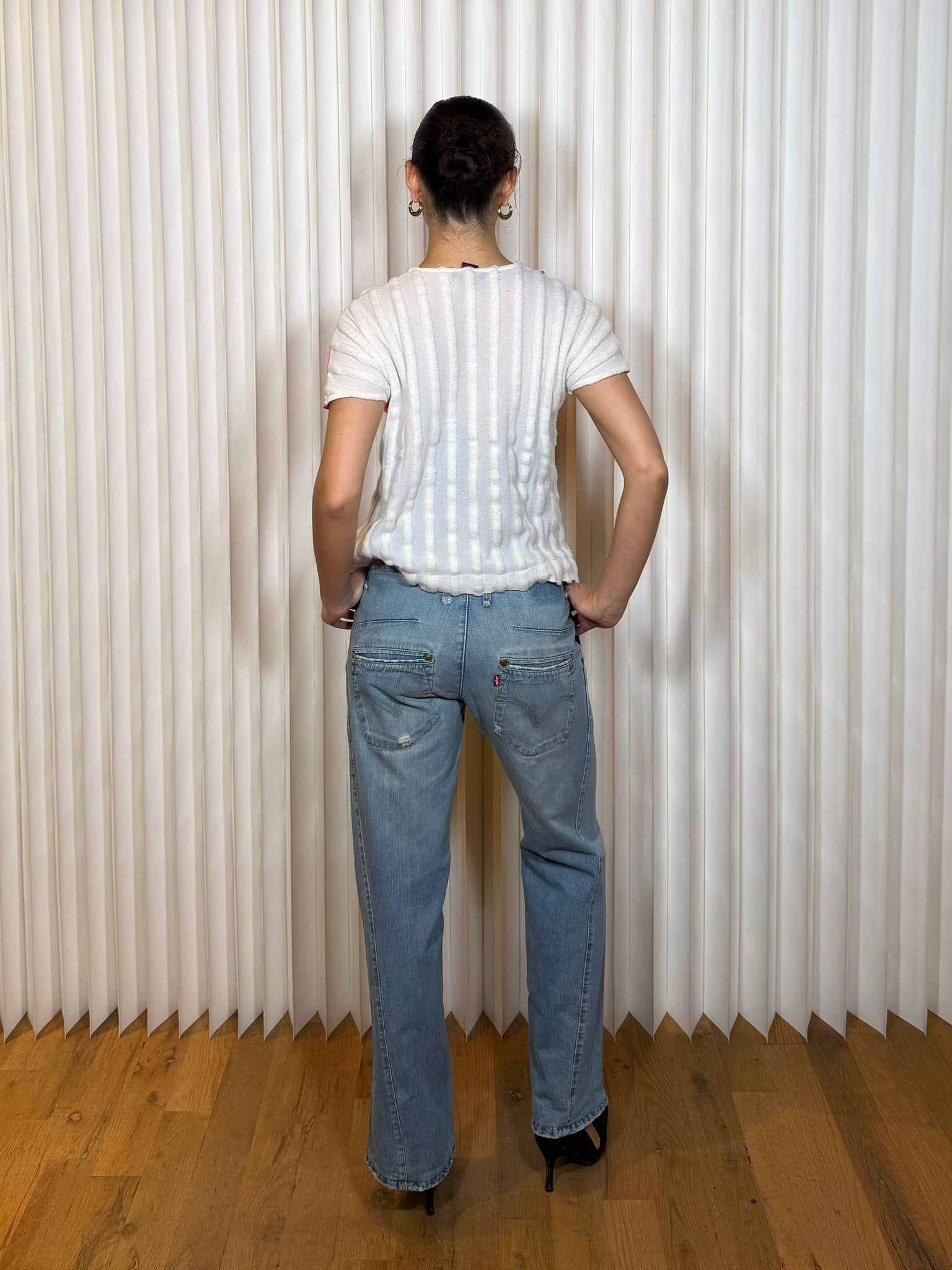 Levi’s Engineered Light Wash Red Button l