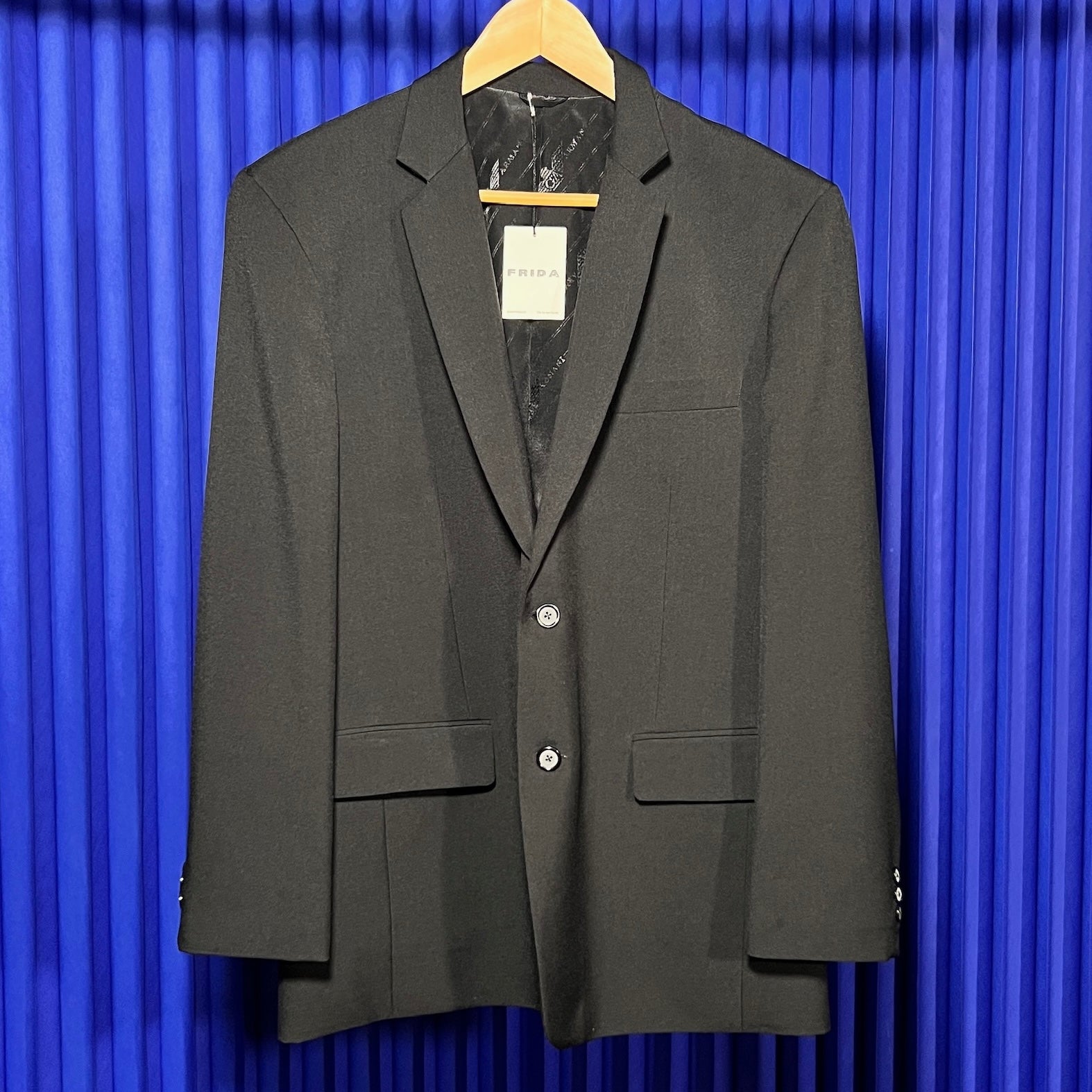 ARMANI BLACK BLAZER