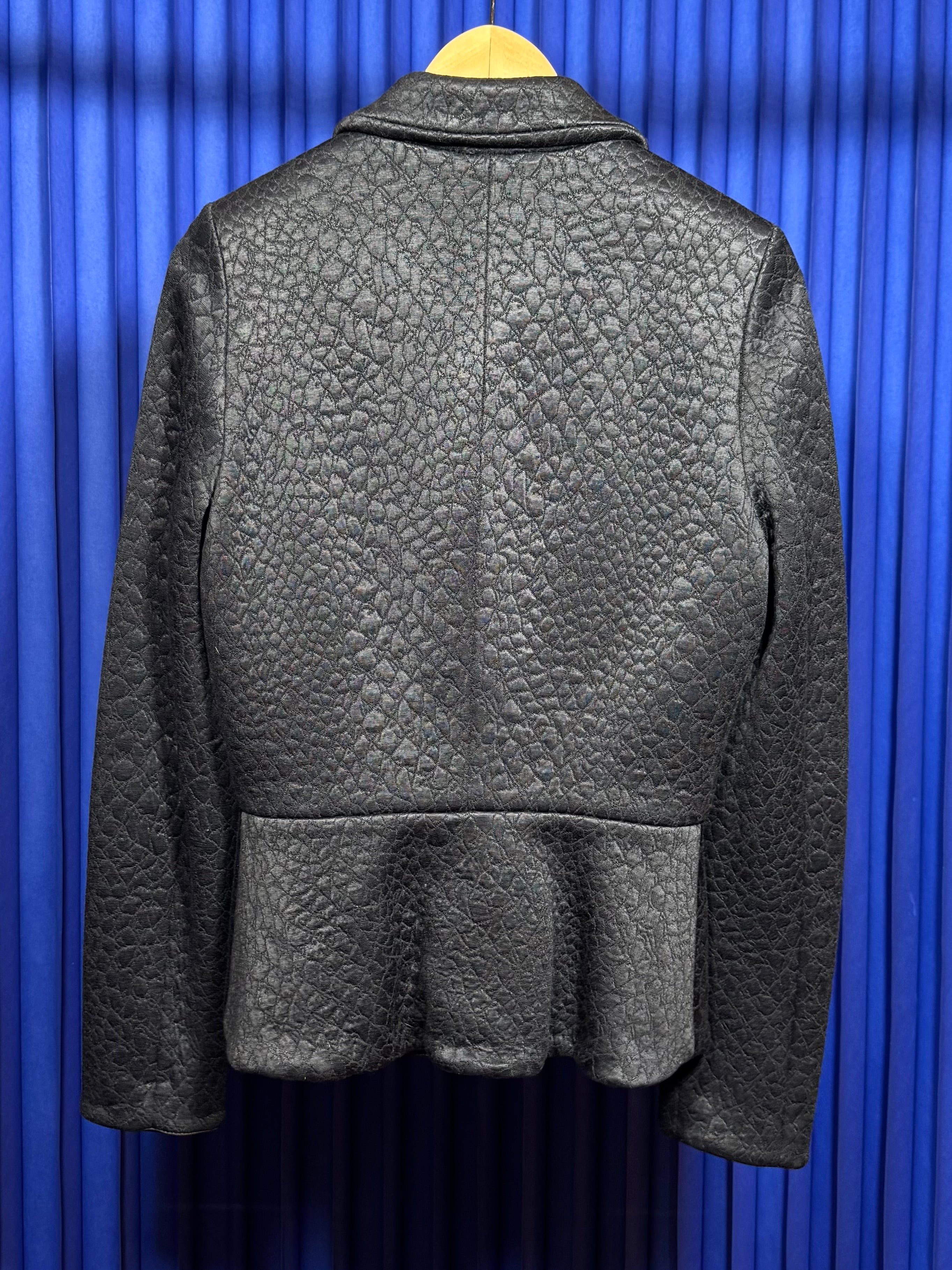 GIORGIO ARMANI TEXTURED BUTTON-UP JACKET