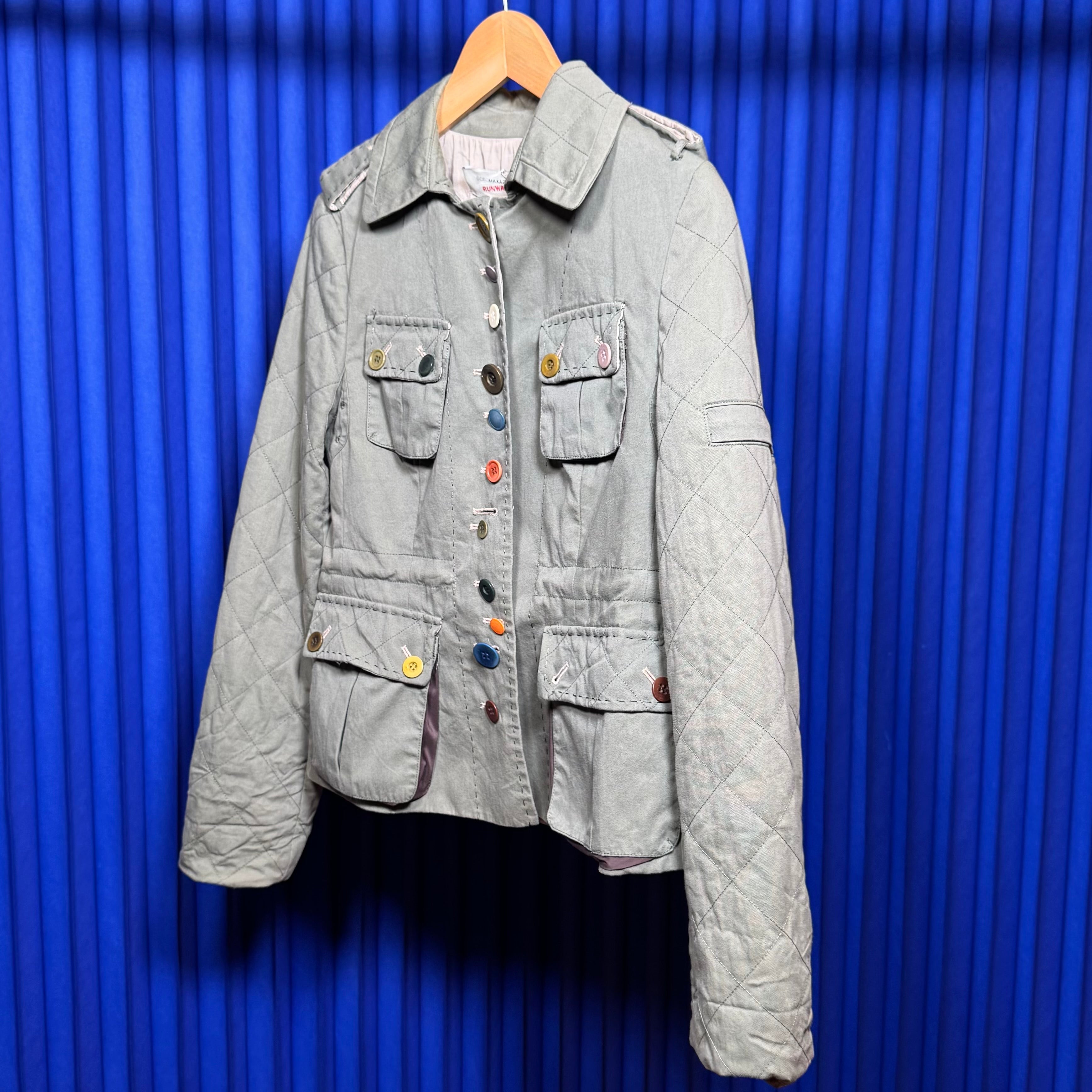 BCBG MULTICOLOR BUTTON QUILTED JACKET