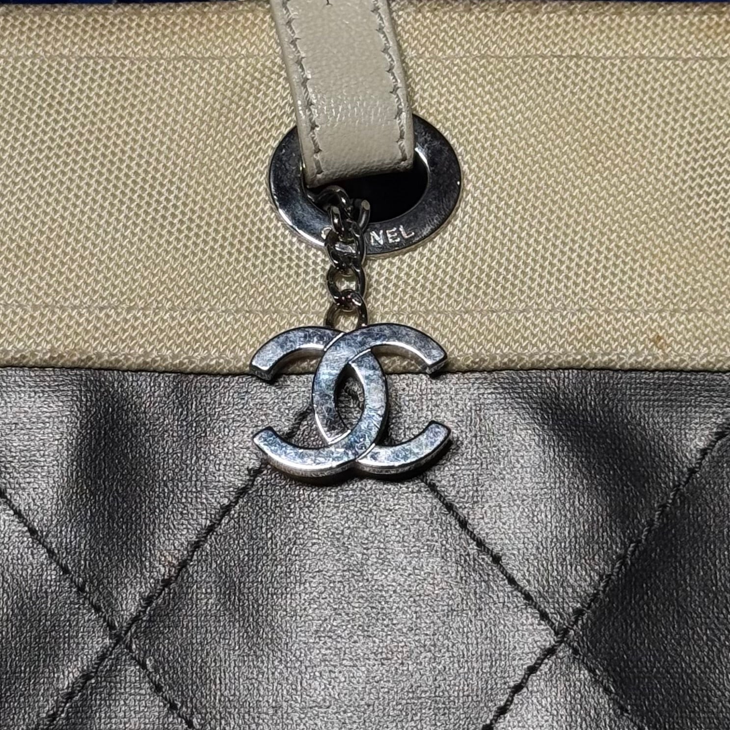 2006 CHANEL PARIS-BIARRITZ LARGE TOTE