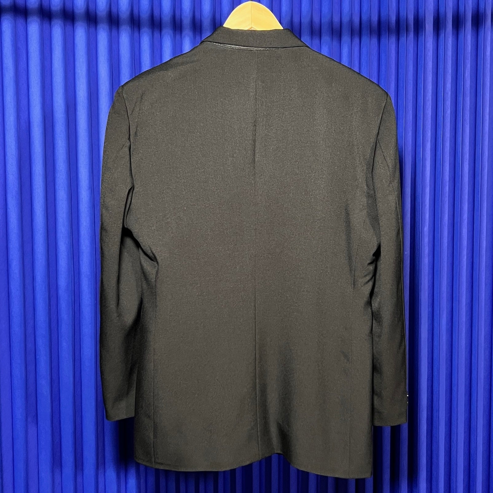ARMANI BLACK BLAZER