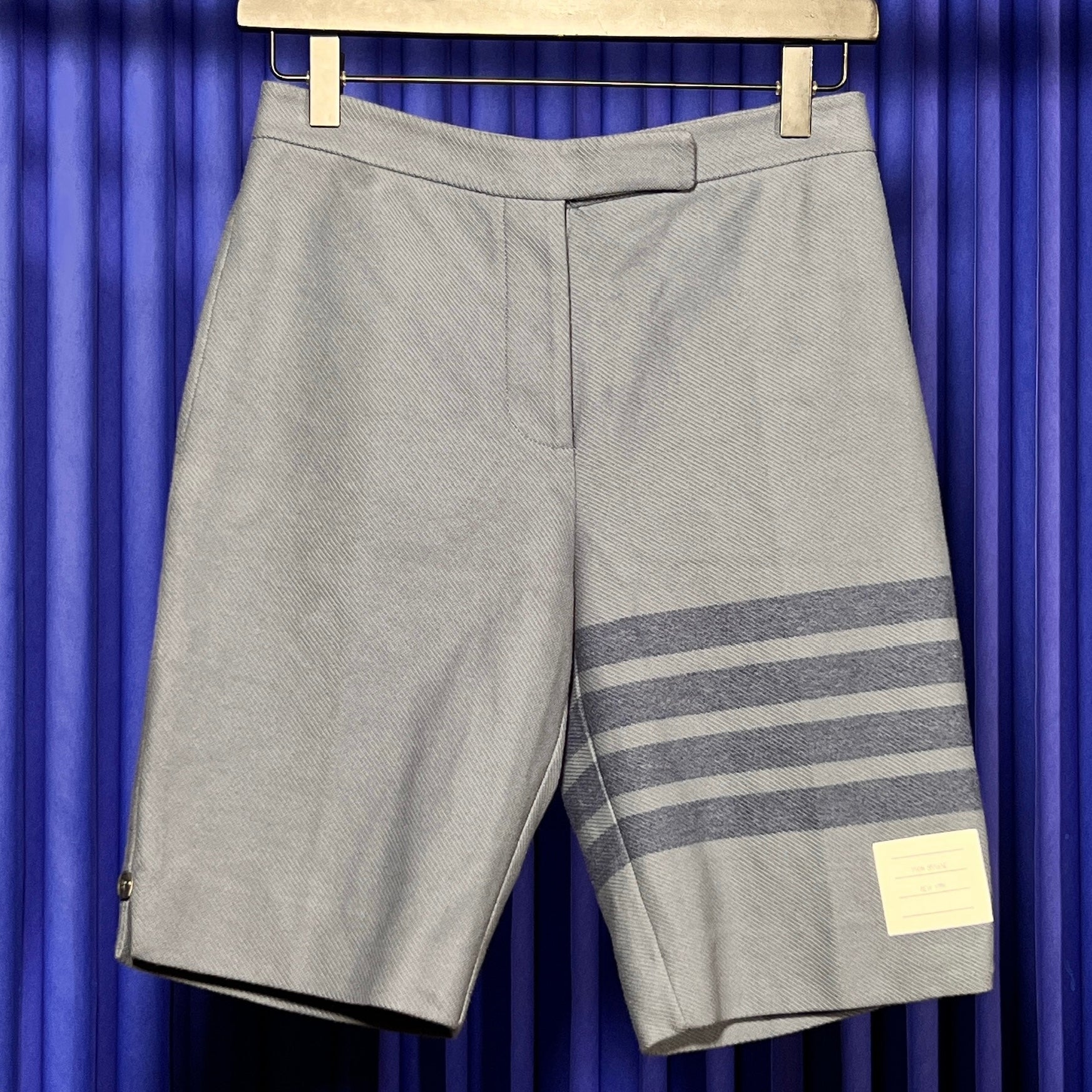 NWT THOM BROWNE 4-BAR WOOL SHORTS
