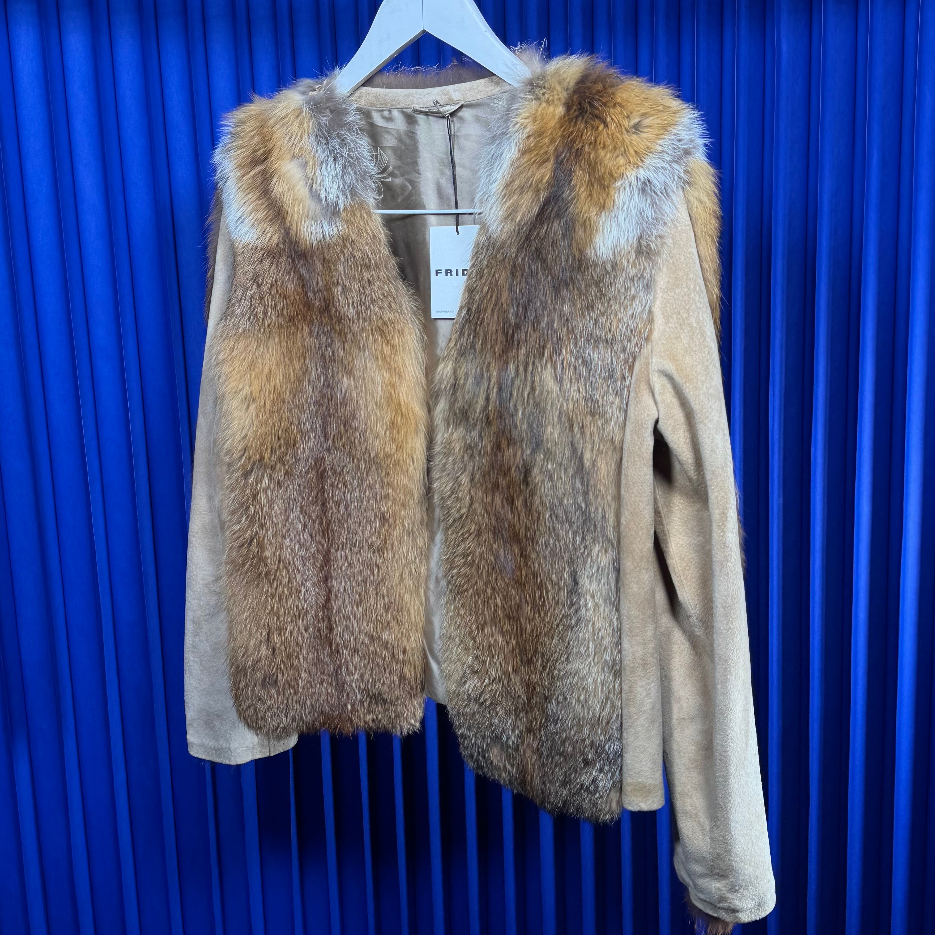 GENUINE FOX FUR DETAILED JACKET