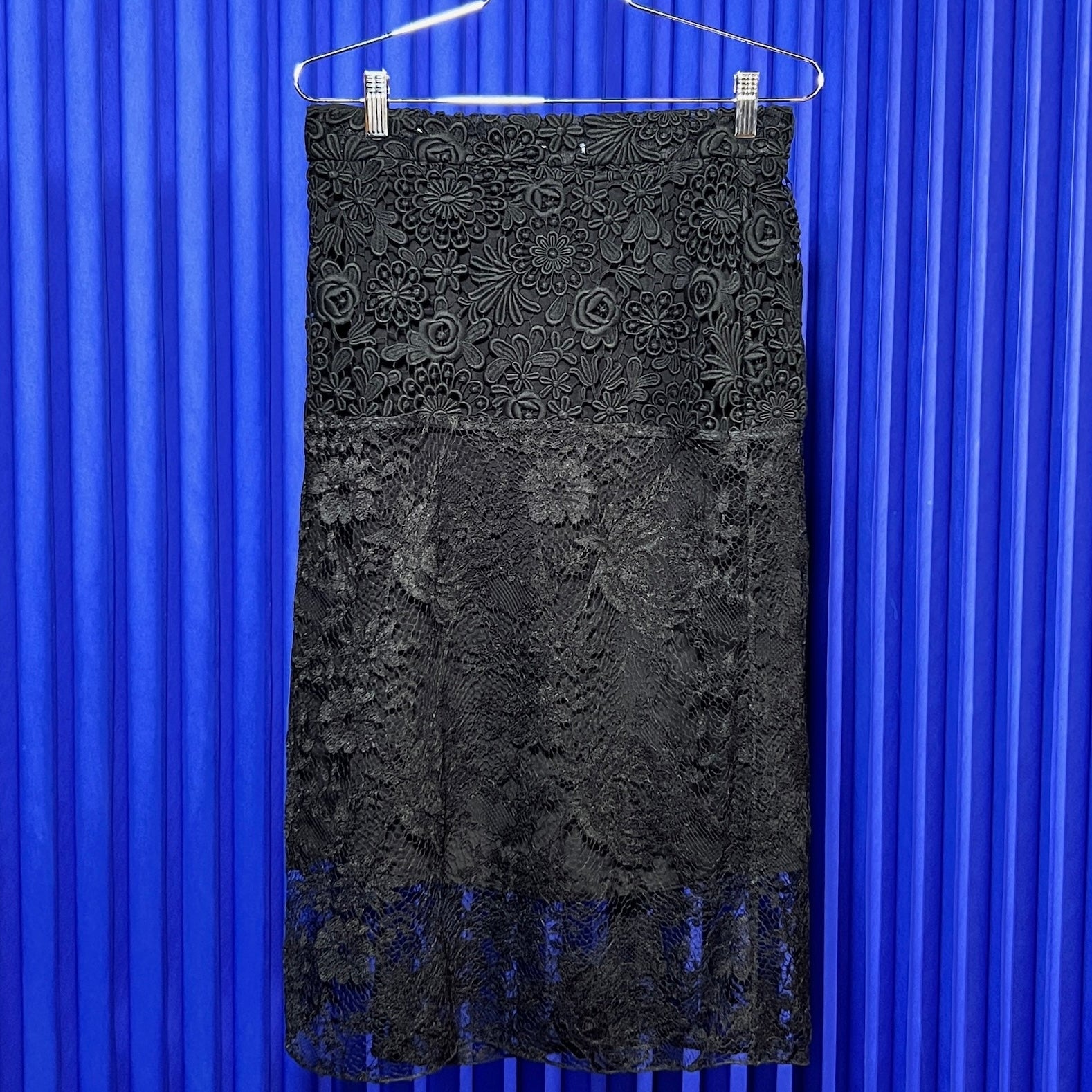 PRADA LACE MIDI SKIRT