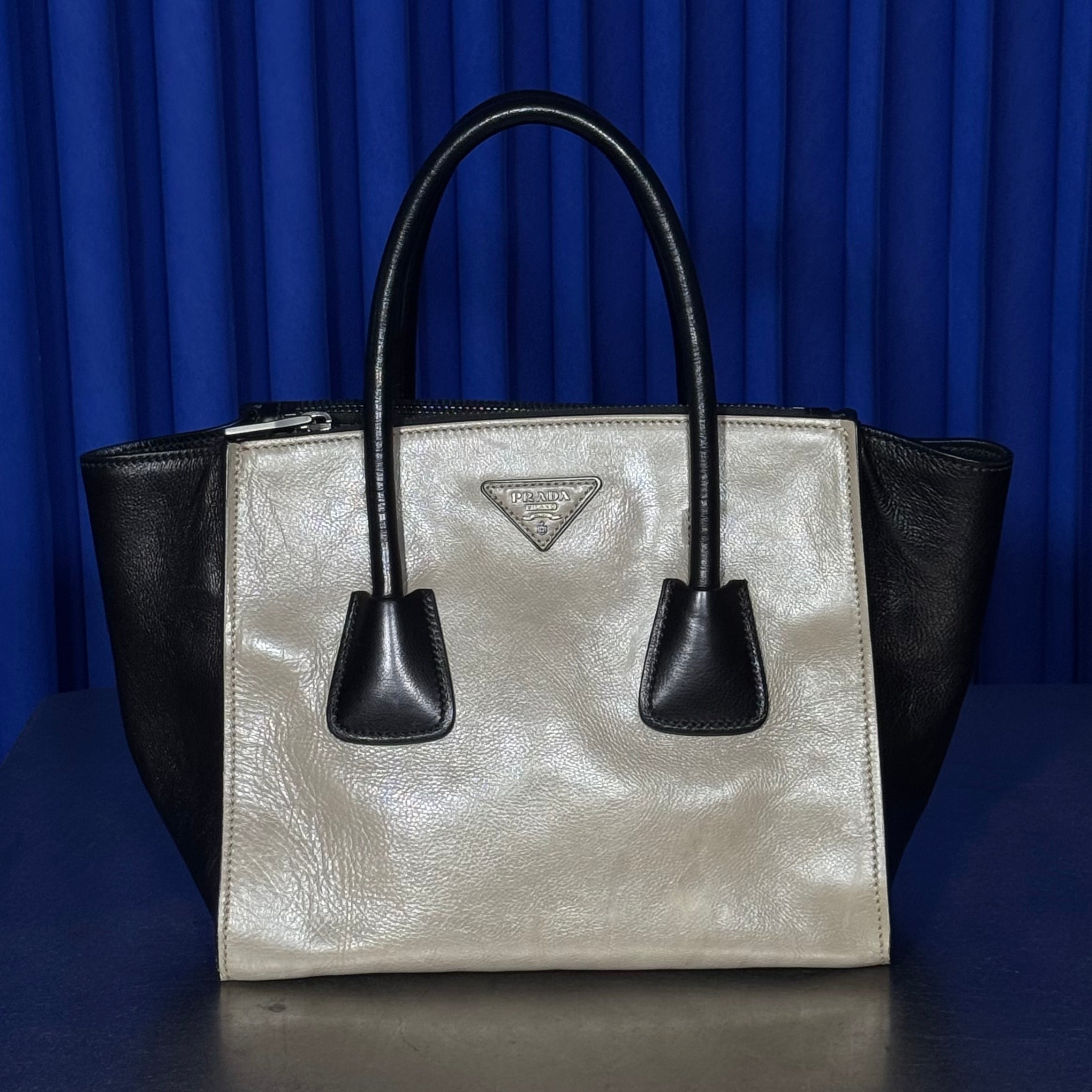 PRADA GLACE CALF TWIN POCKET BAG