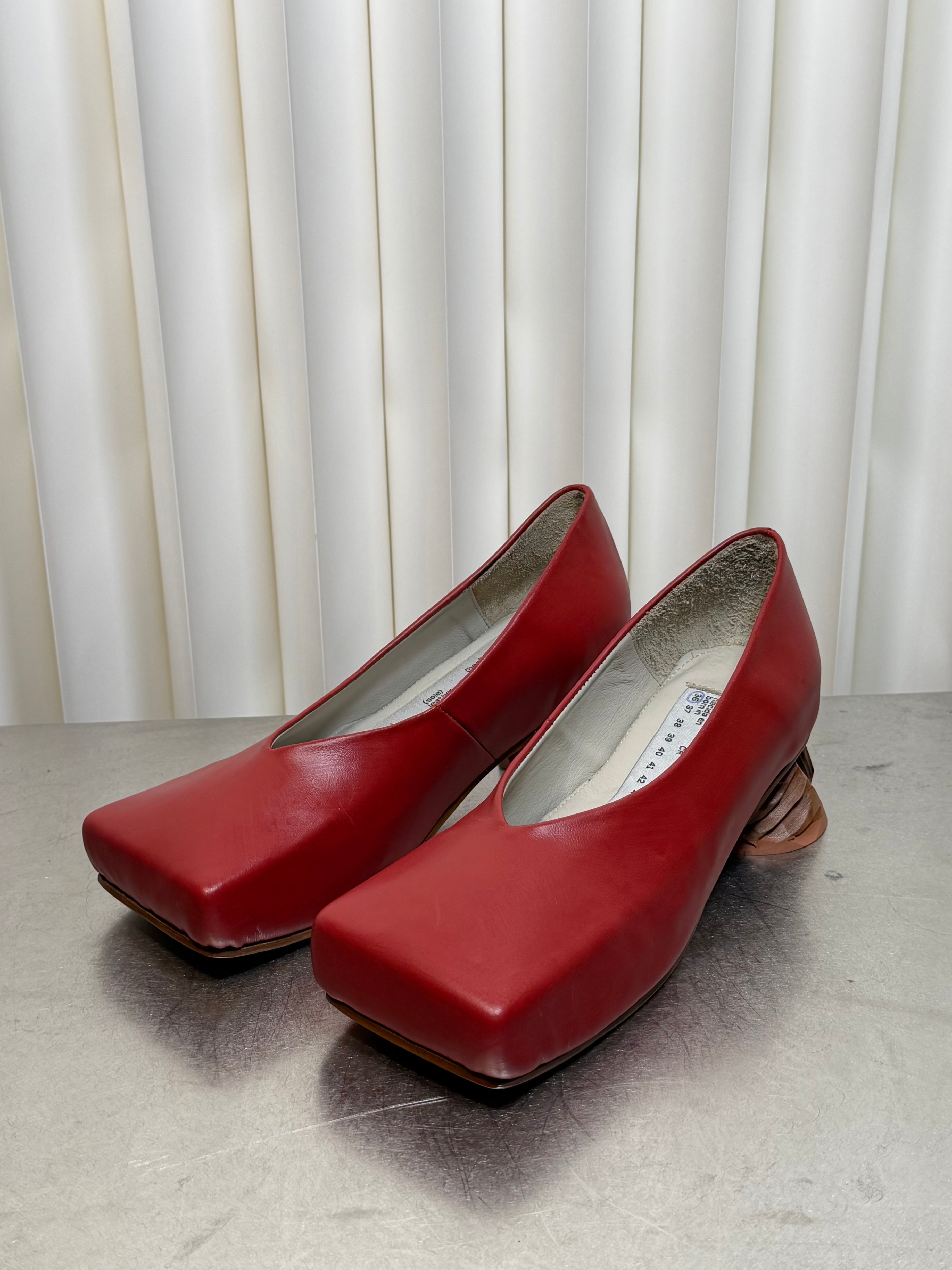 Cruda Dulce Red Heel