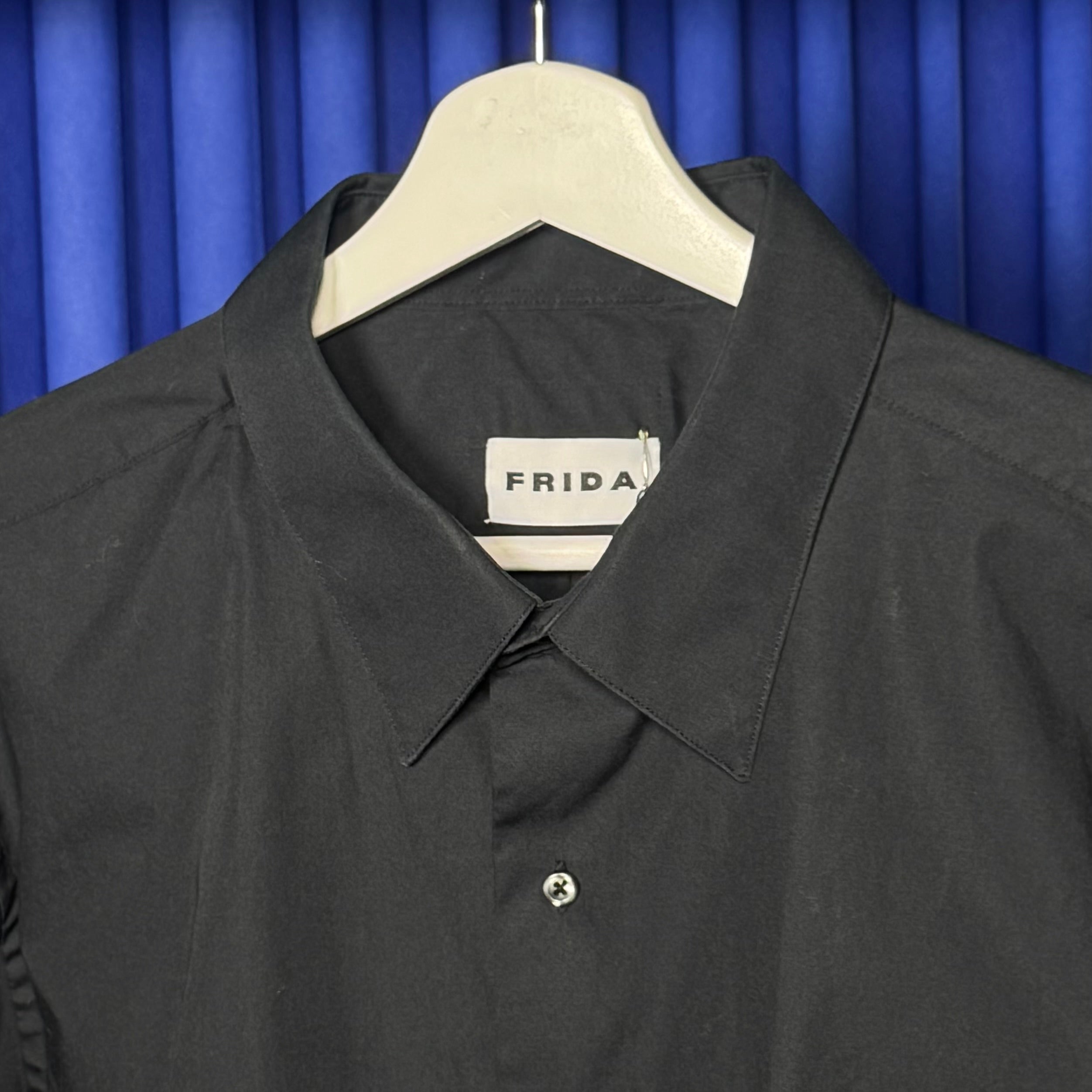 FRIDA REWORKED BUTTON DOWN