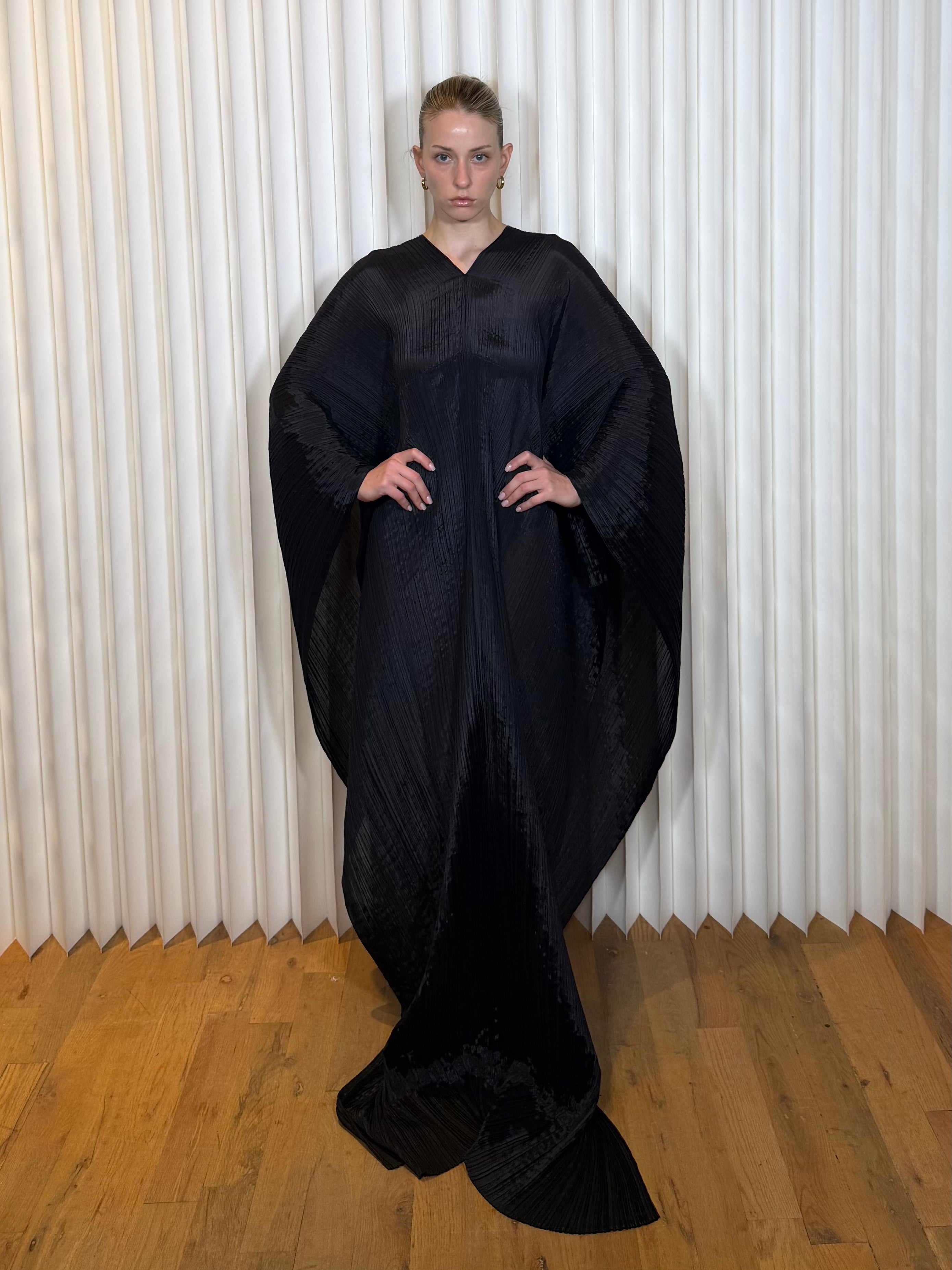 Pleats Please Issey Miyake Madame Stole