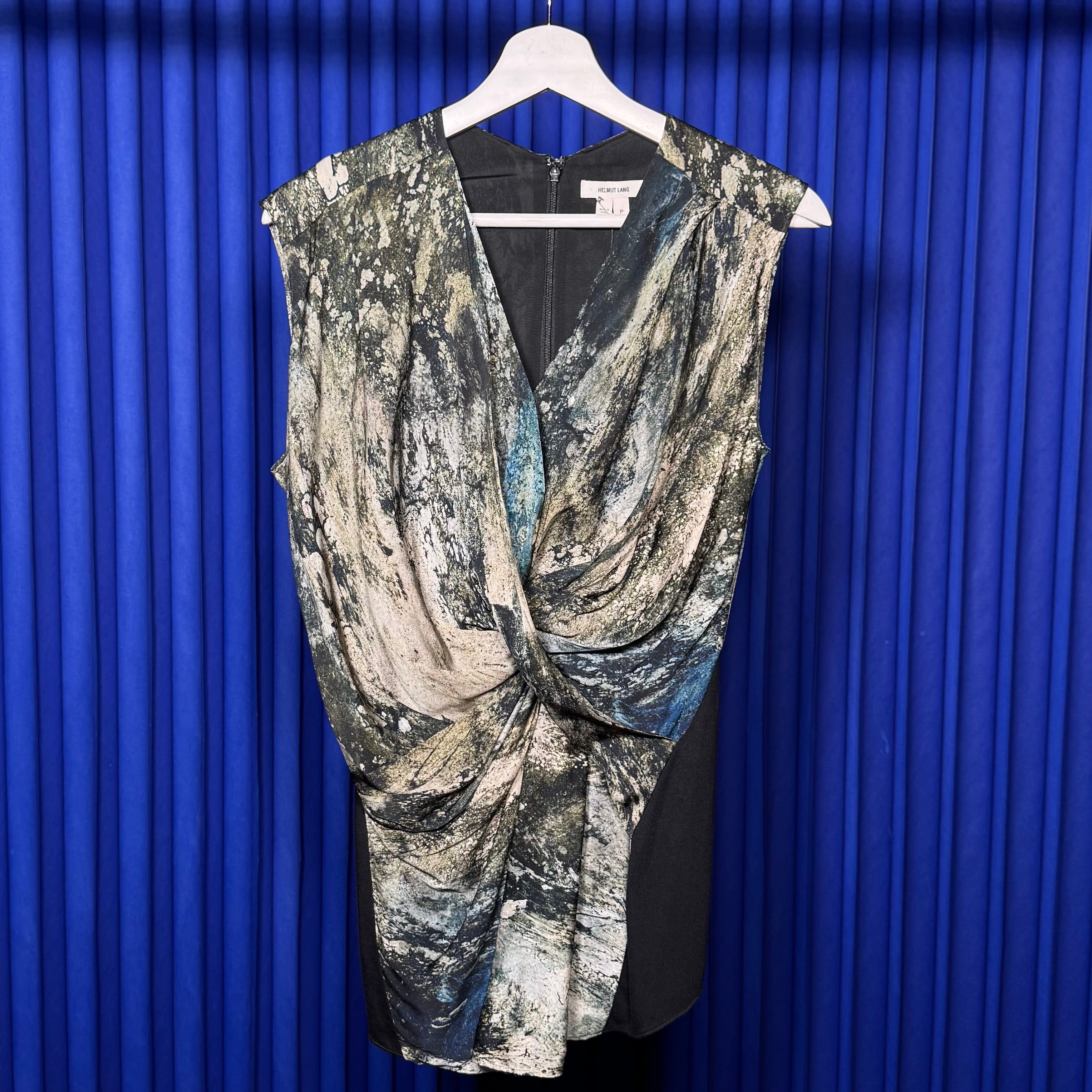 HELMUT LANG PRINTED SLEEVELESS TOP