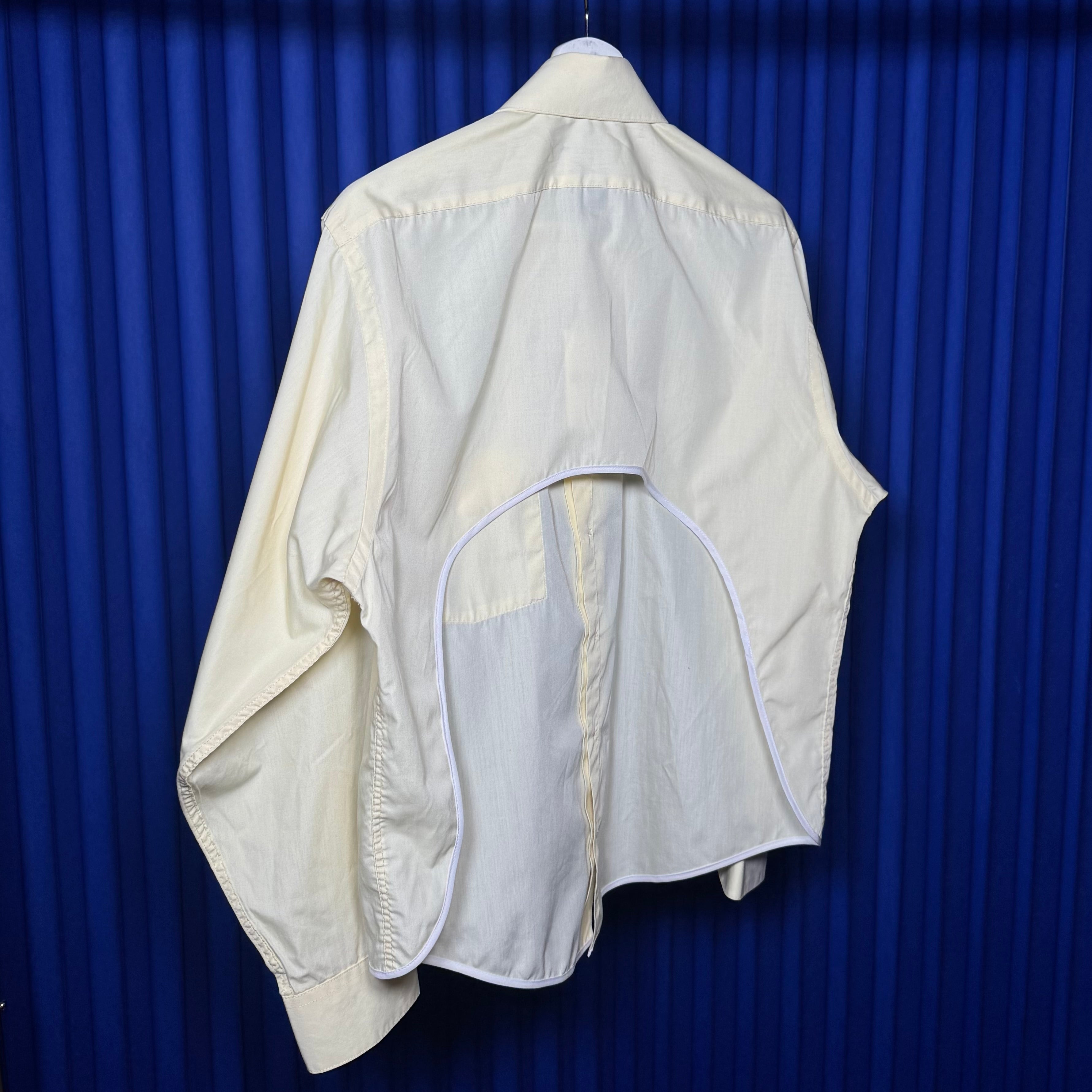 FRIDA REWORKED BUTTON DOWN