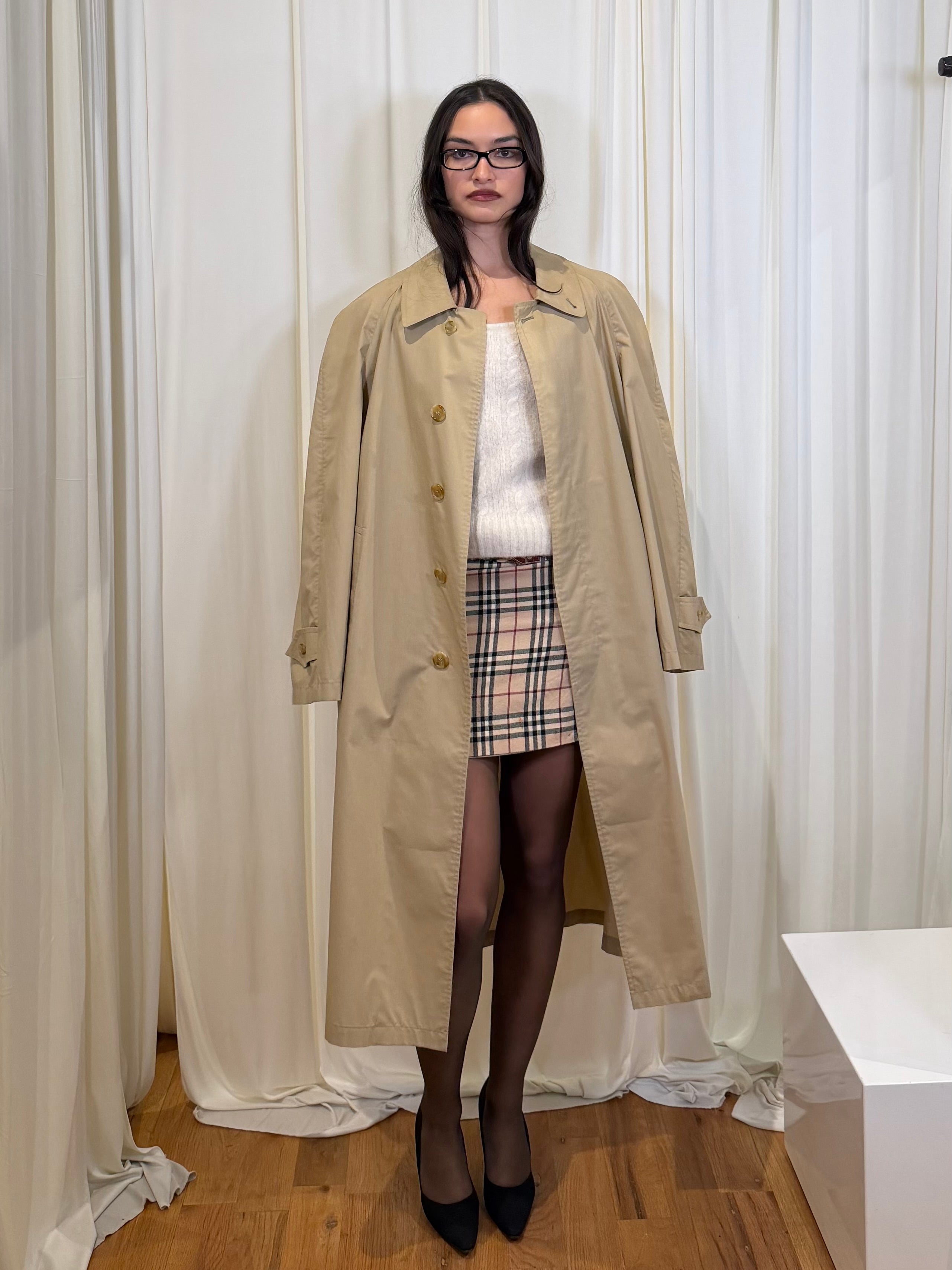 VINTAGE BURBERRYS’ COAT  40Short