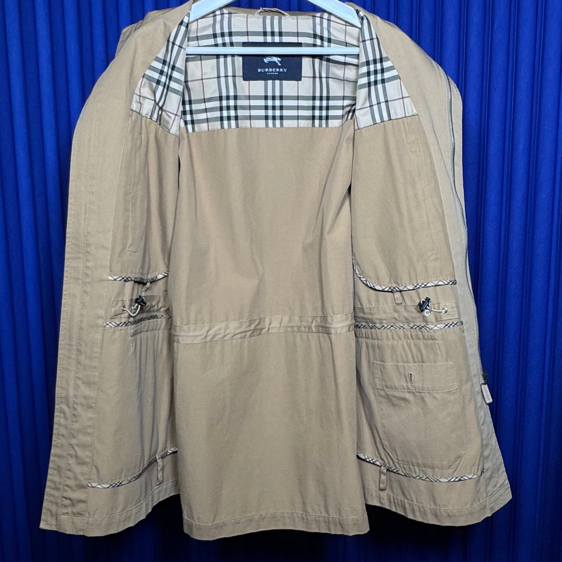 BURBERRY HARRINGTON ZIP UP JACKET