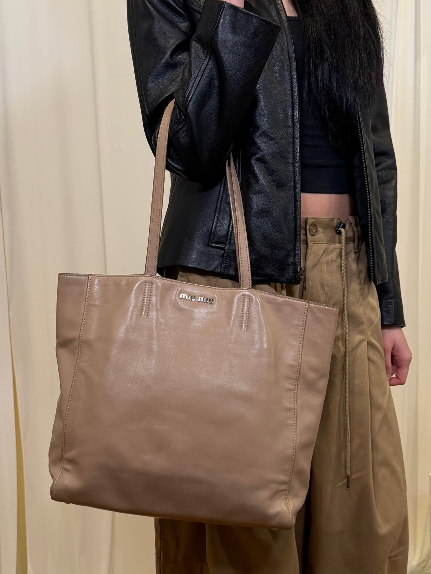 Miu Miu Vitello Soft Leather Tote Bag￼