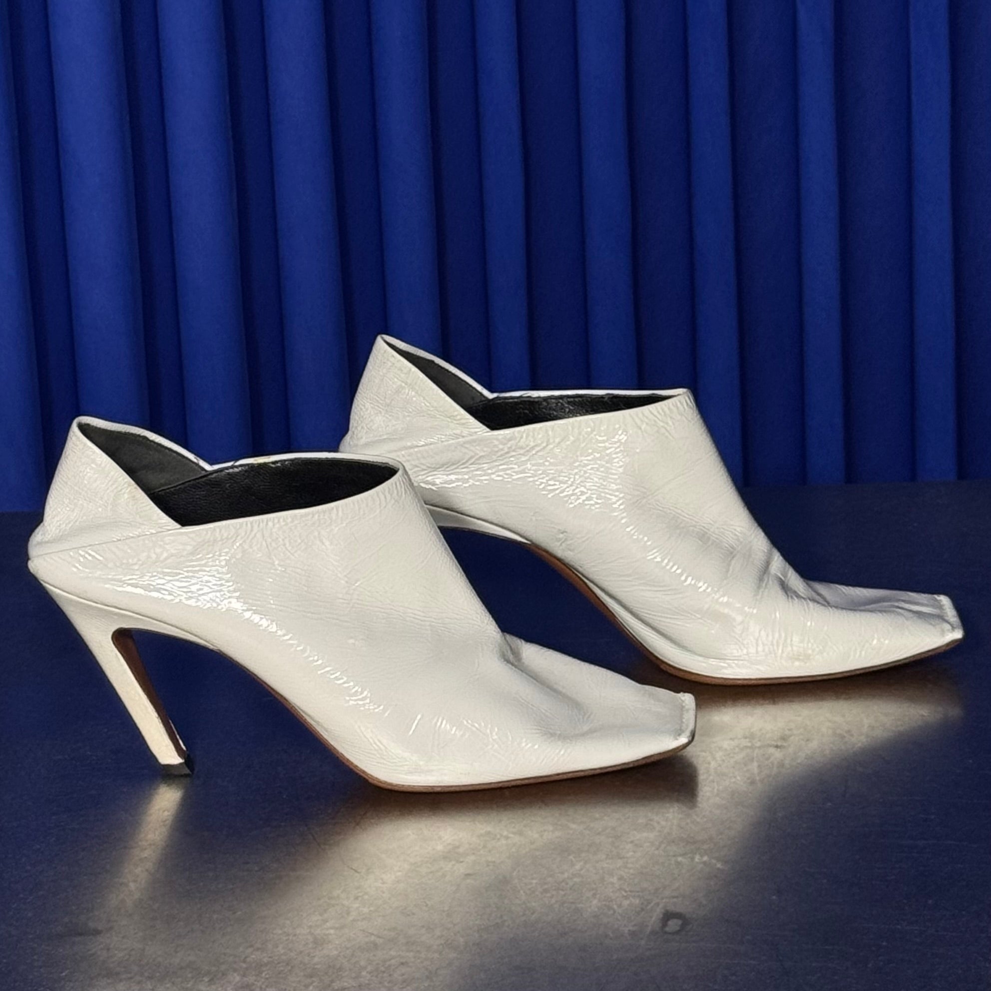 BALENCIAGA LEATHER SQUARE TOE BOOTIES