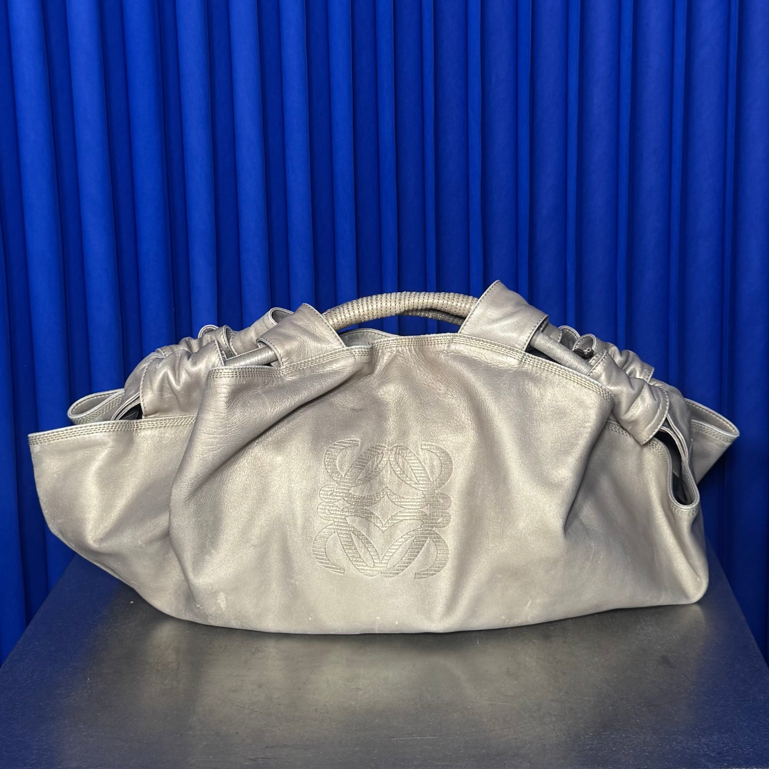 LOEWE NAPPA AIRE LEVANTE HOBO BAG