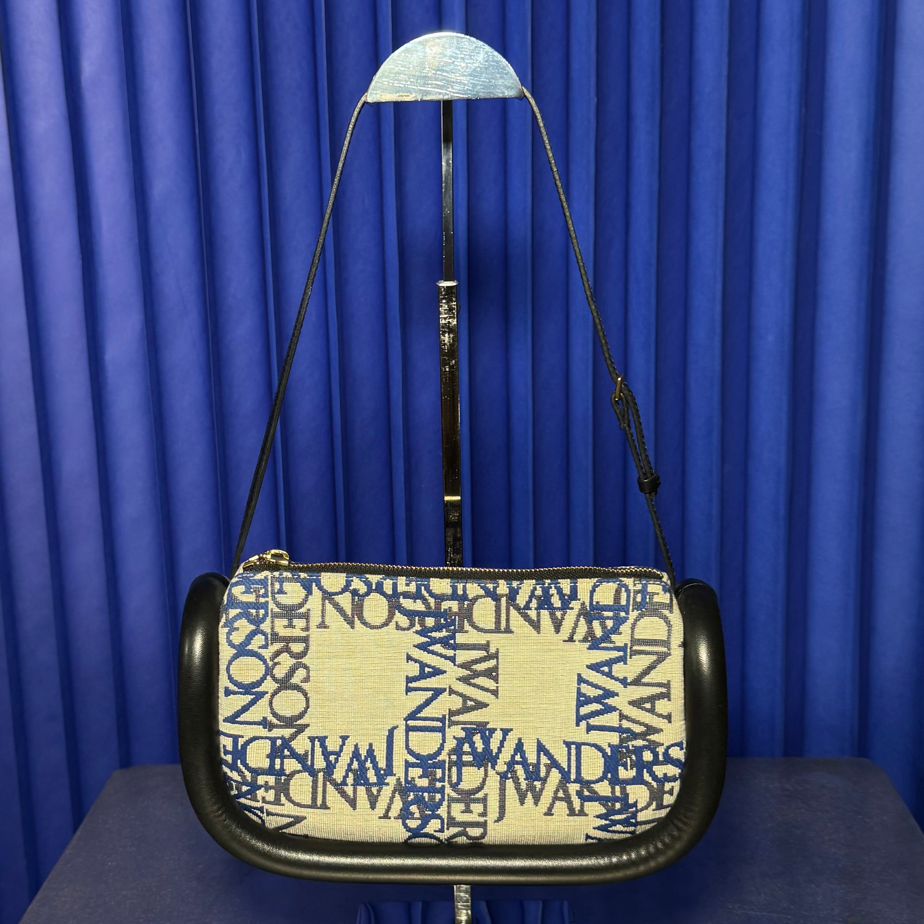 JW ANDERSON LOGO BUMPER BAG