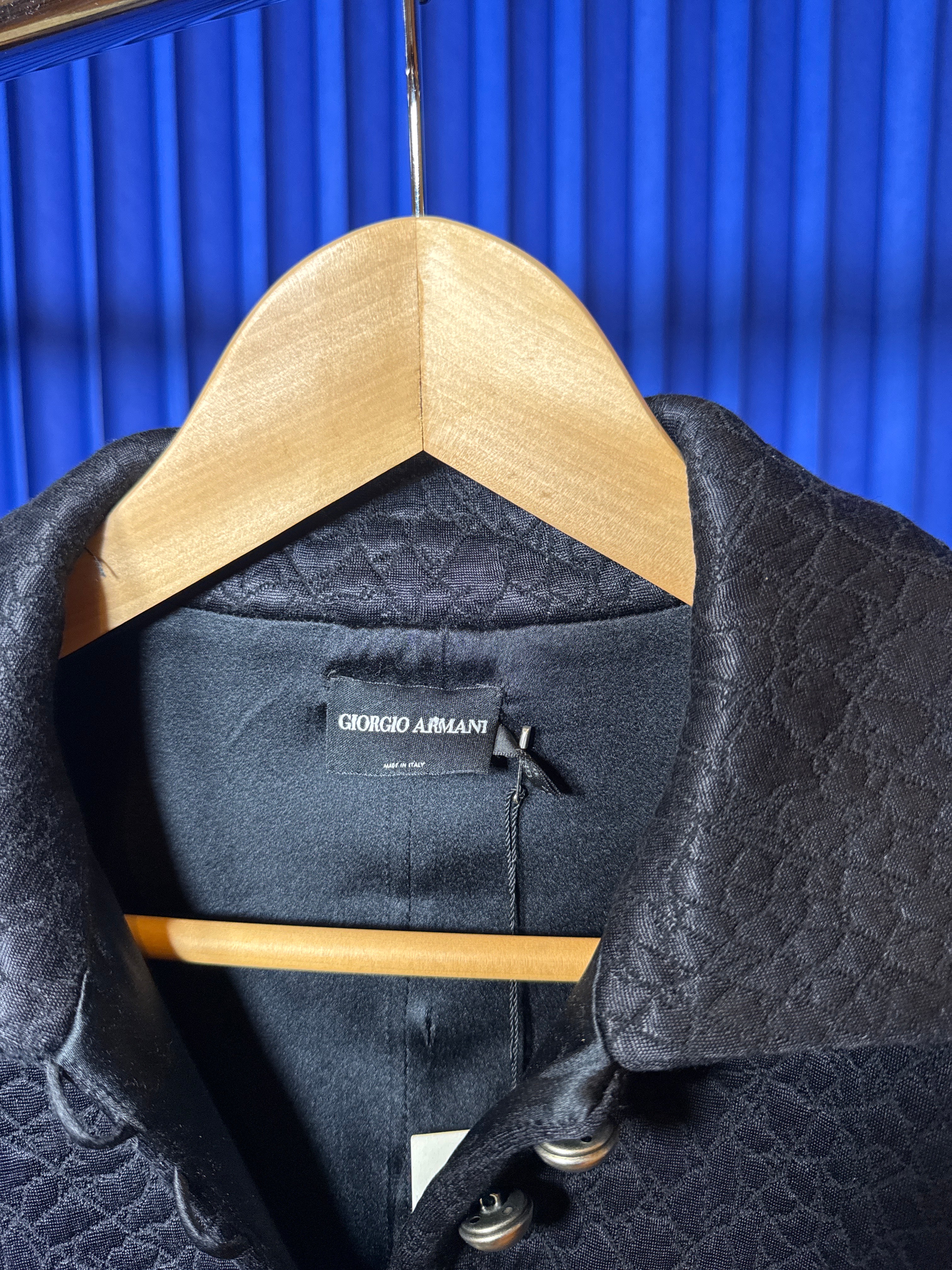 GIORGIO ARMANI TEXTURED BUTTON-UP JACKET