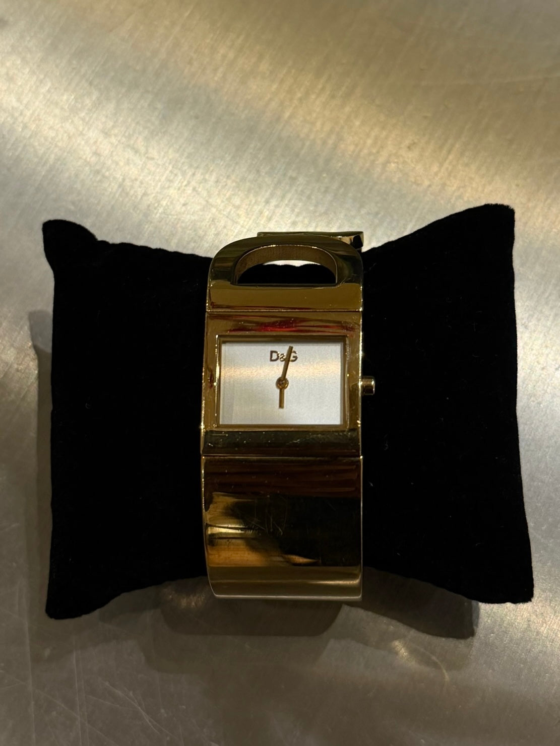 Dolce & Gabbana Forever DWO222 Gold Watch