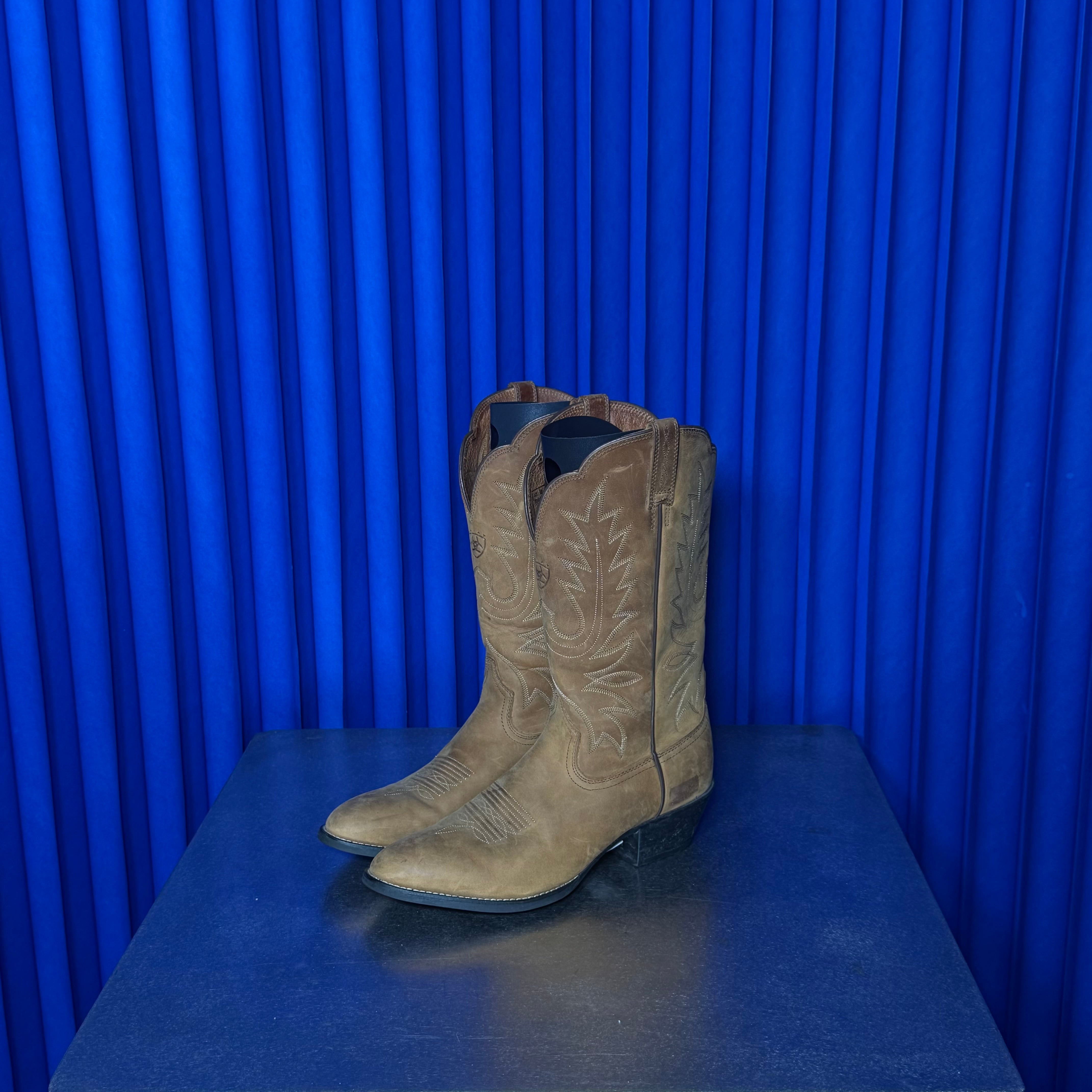 ARIAT WESTERN BOOTS