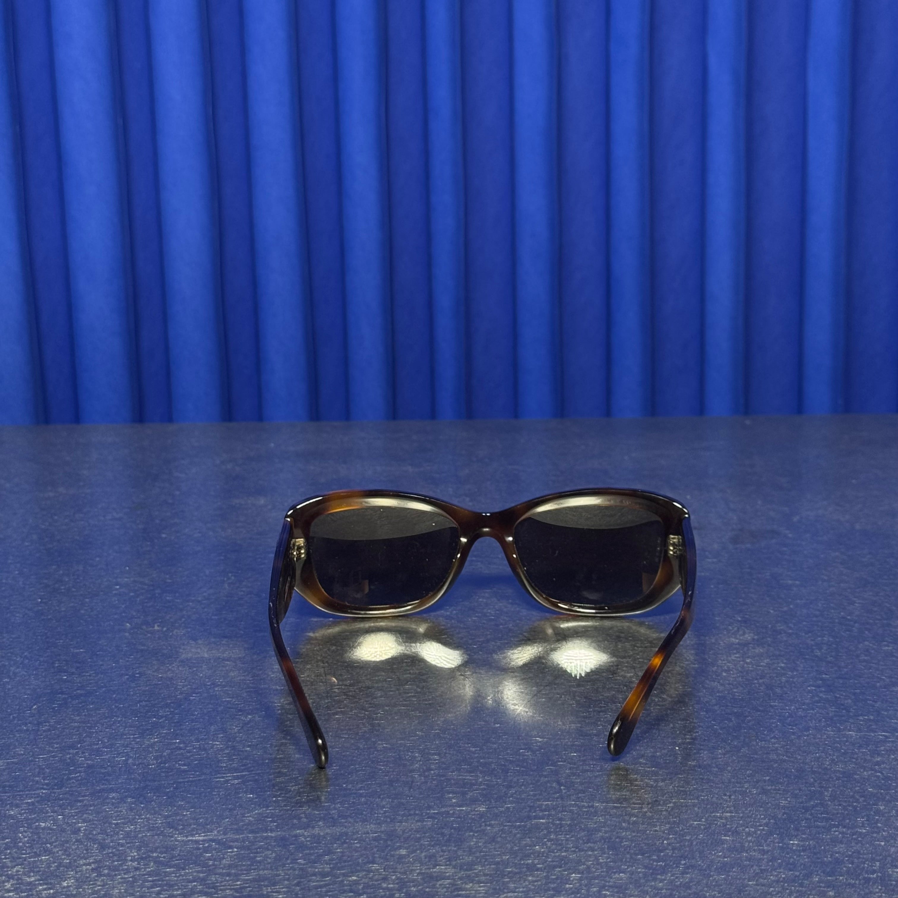 CHANEL RECTANGLE SUNGLASSES