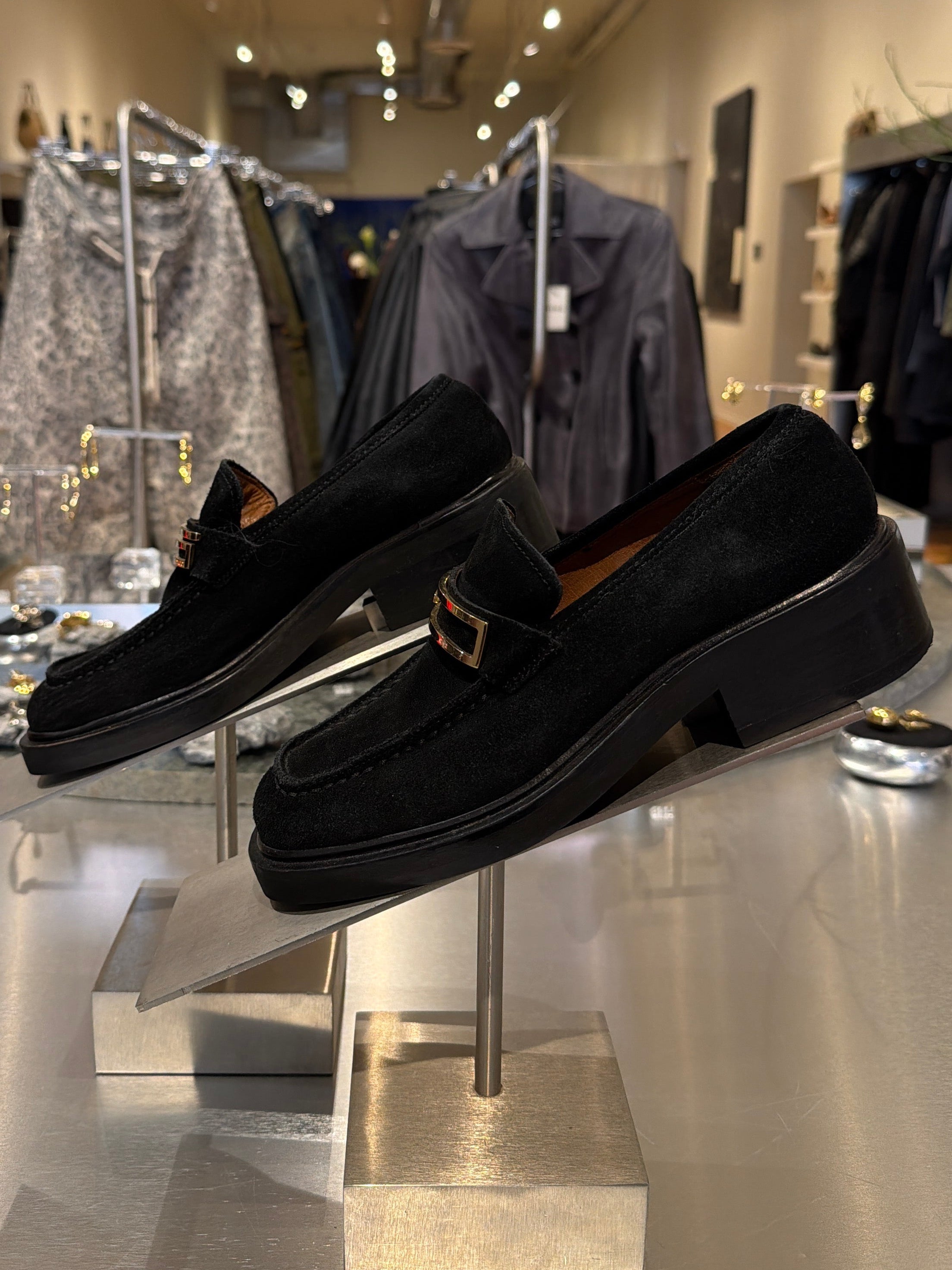 GUCCI SUEDE LOAFER