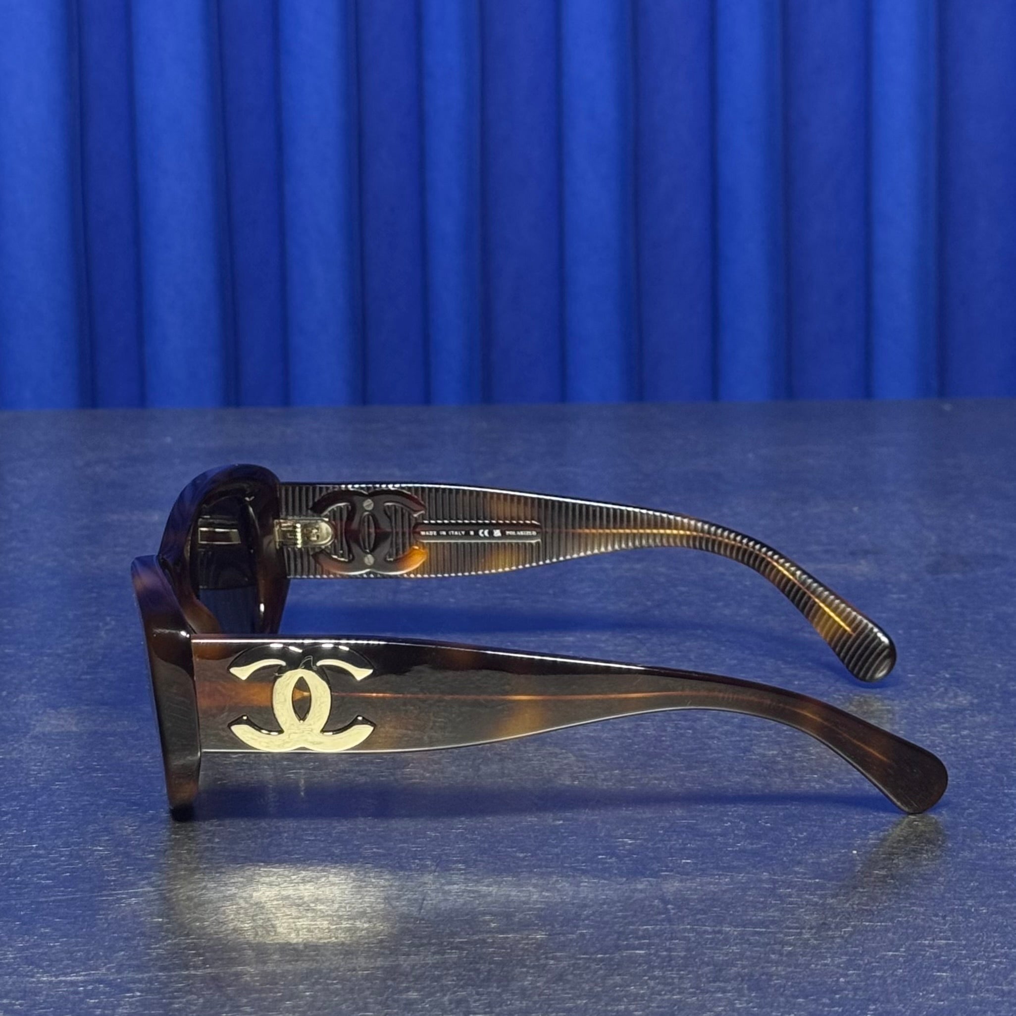 CHANEL RECTANGLE SUNGLASSES