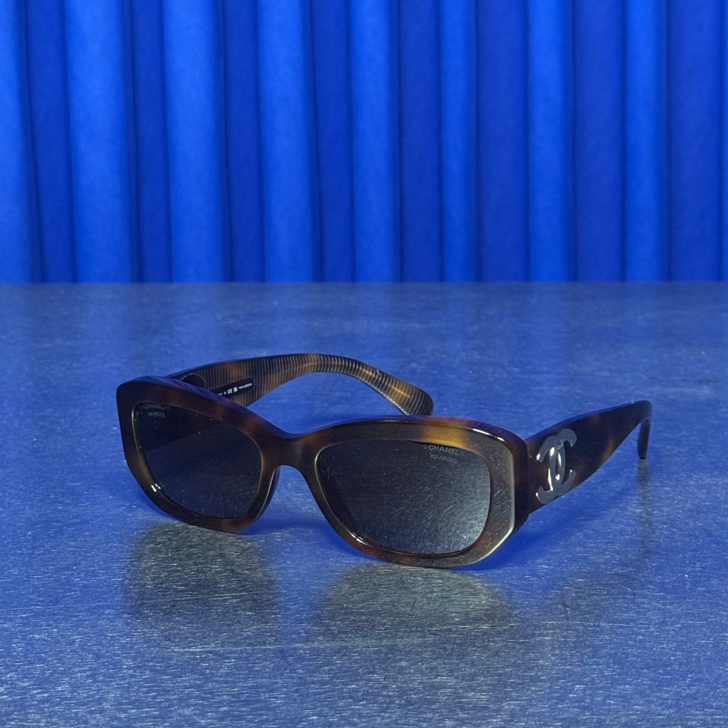 CHANEL RECTANGLE SUNGLASSES