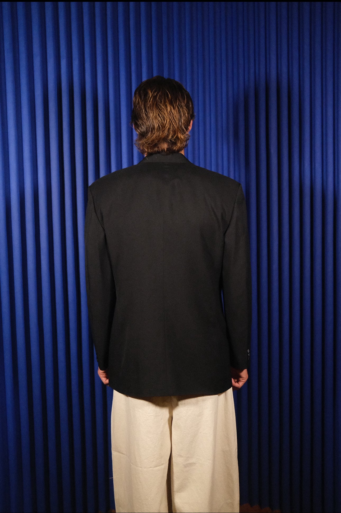 ARMANI BLACK BLAZER